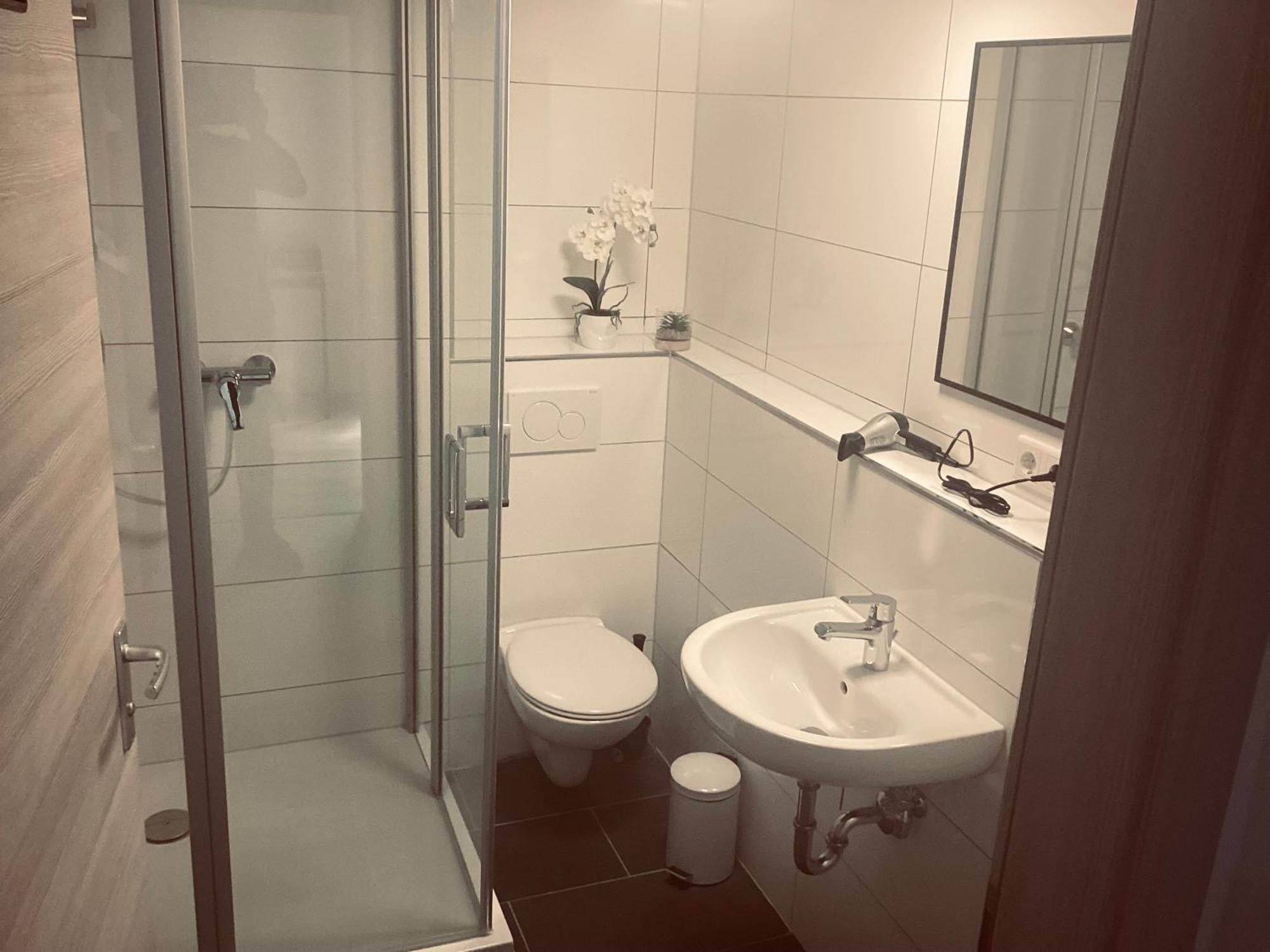 Er-Is Zimmervermietung Würzburg Exterior foto